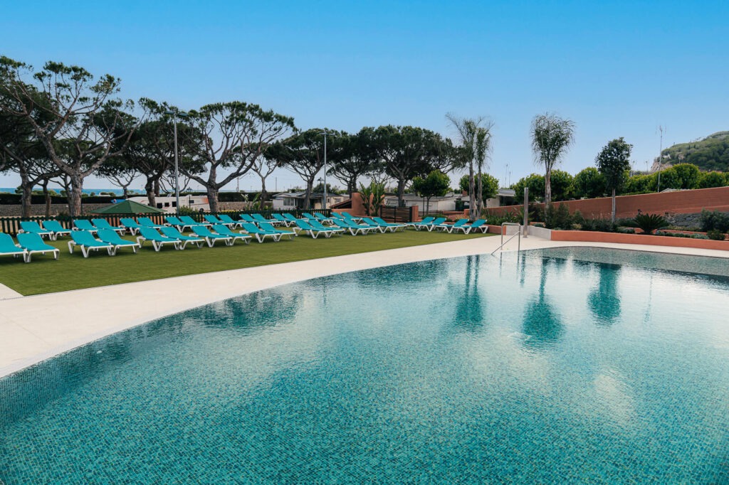 Piscina Camping El Toro Azul en Barcelona