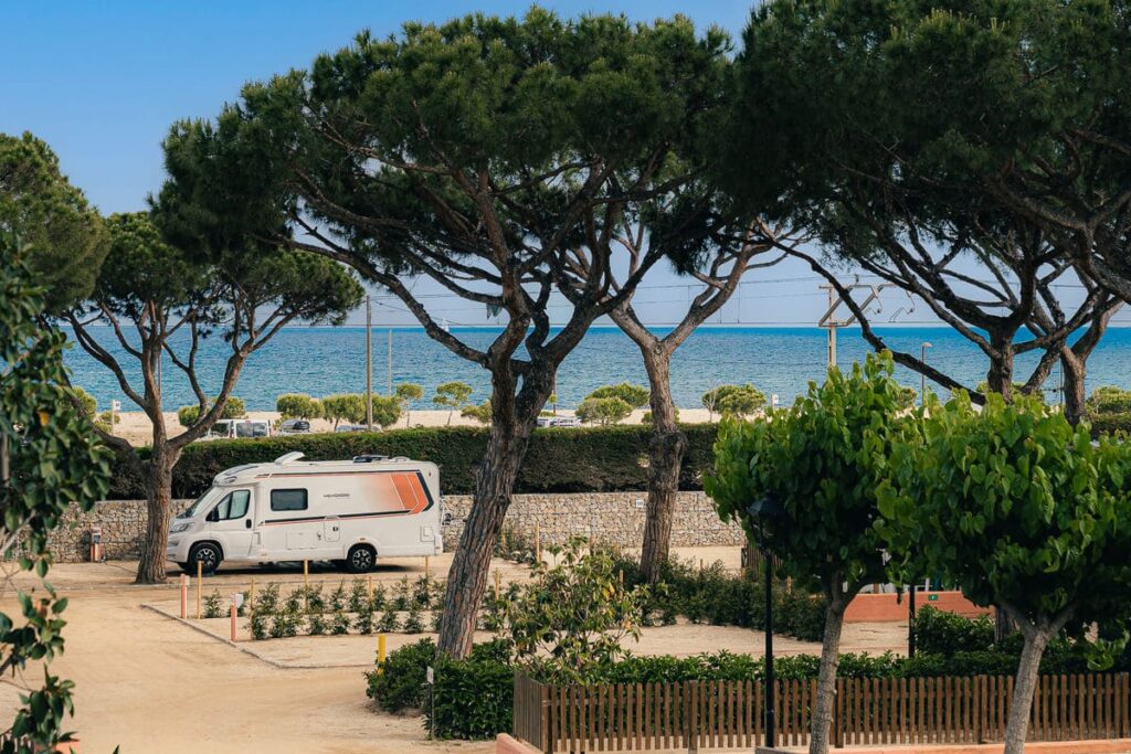 Camping abierto todo el año El Toro Azul